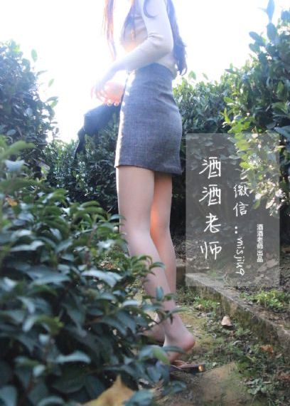 漆黑的长袍_1080最新电影在线观看